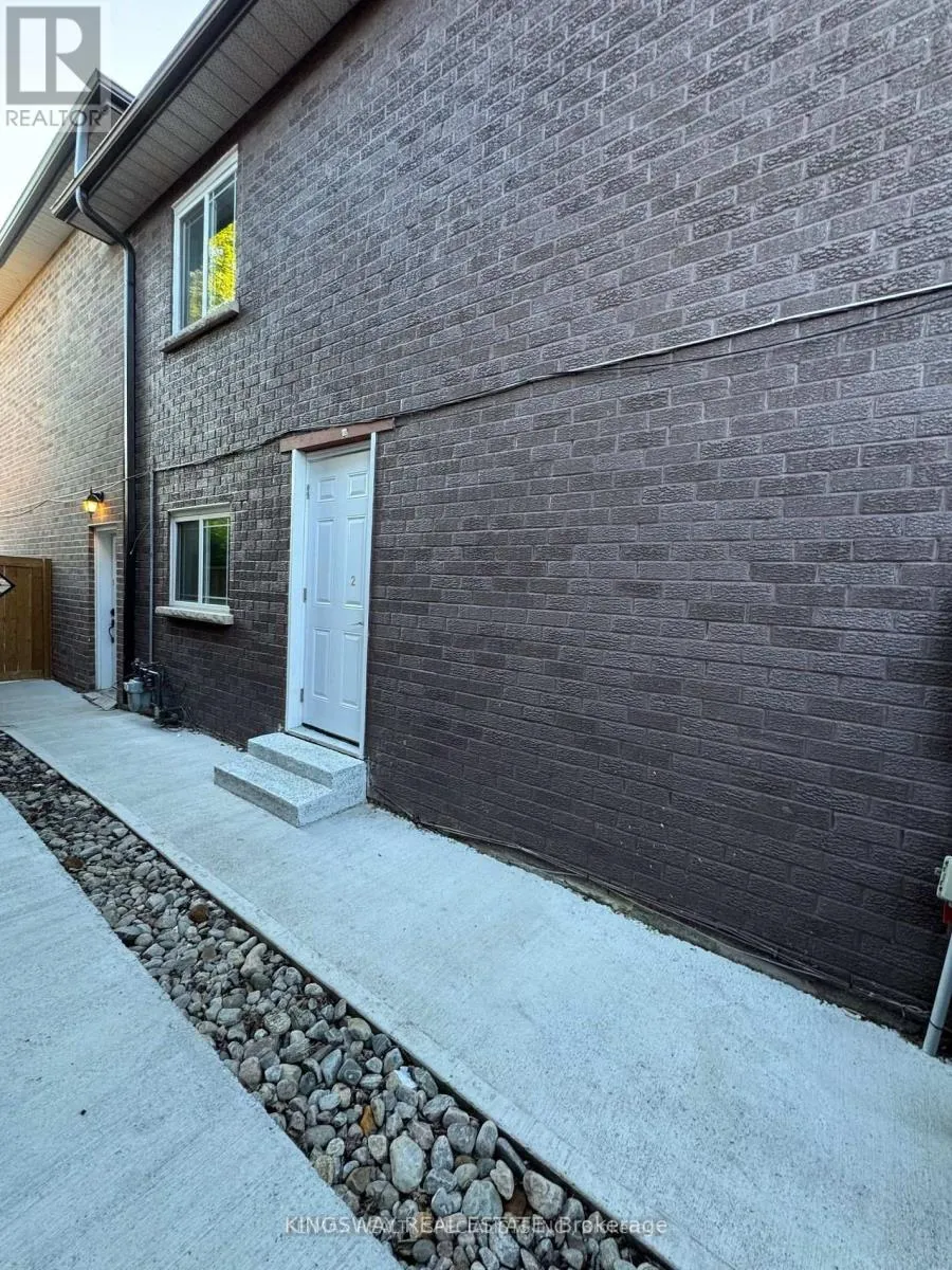 House for rent: 659 Roselaire Trail, Mississauga, Ontario L5R 3C6