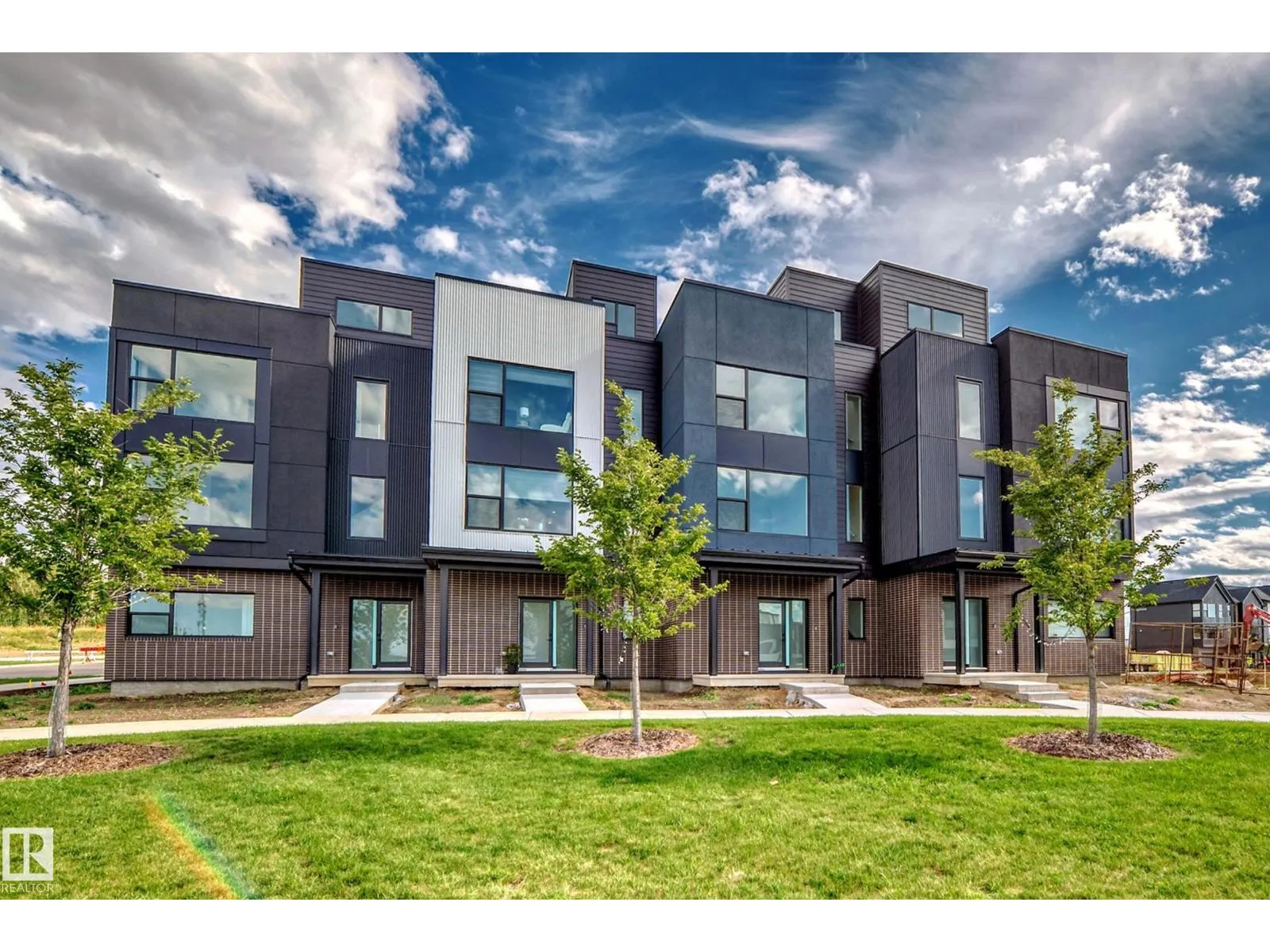 Row / Townhouse for rent: #66 5 Rondeau Dr, St. Albert, Alberta T8N 7X8