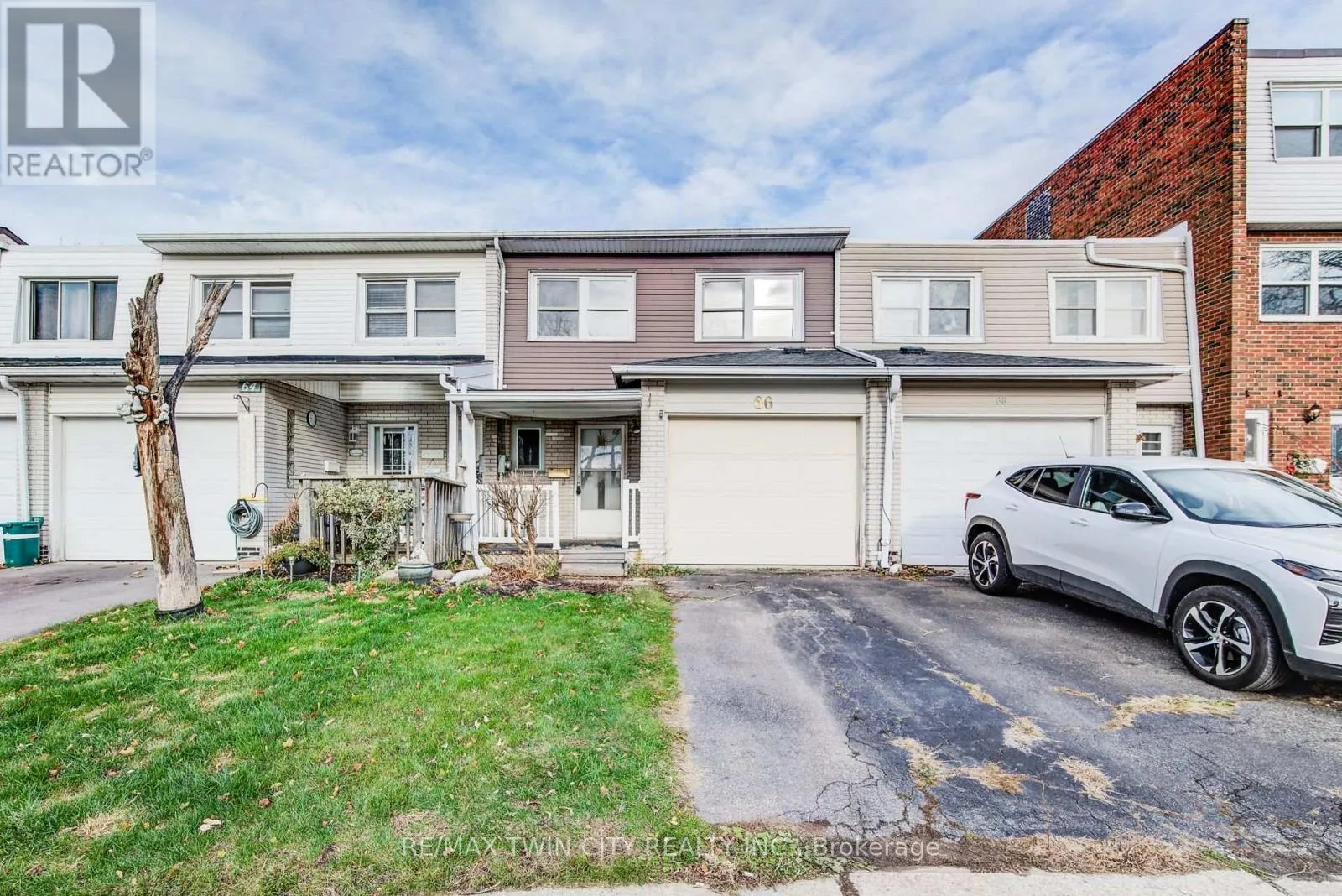 Row / Townhouse for rent: 66 Charles Best Place, Kitchener, Ontario N2M 5A3