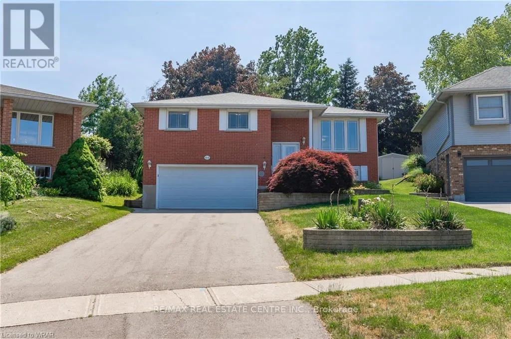 House for rent: 66 Hodgins Crescent, Woodstock, Ontario N4V 1A8