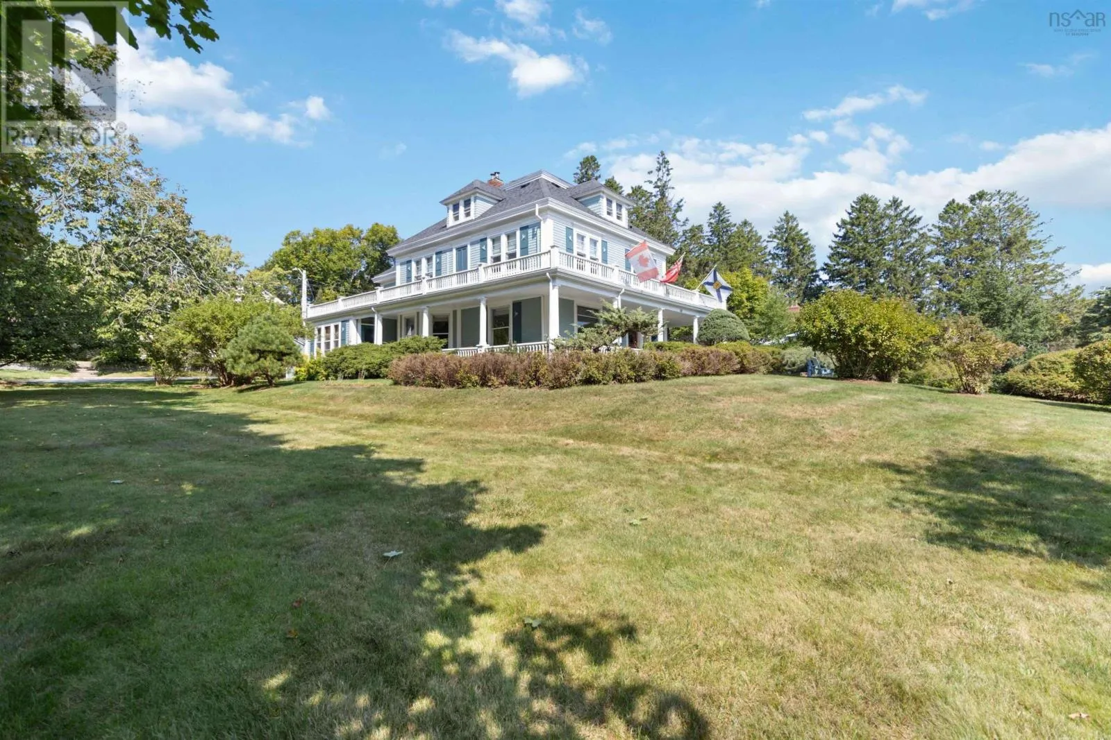 66 Mcdonald Street, Lunenburg, Nova Scotia B0J 2C0