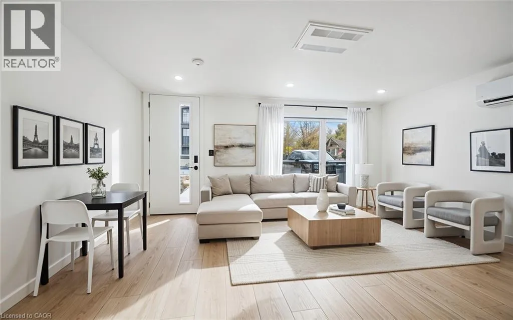 Apartment for rent: 66 Union Street Unit# 1, Waterloo, Ontario N2J 1B9