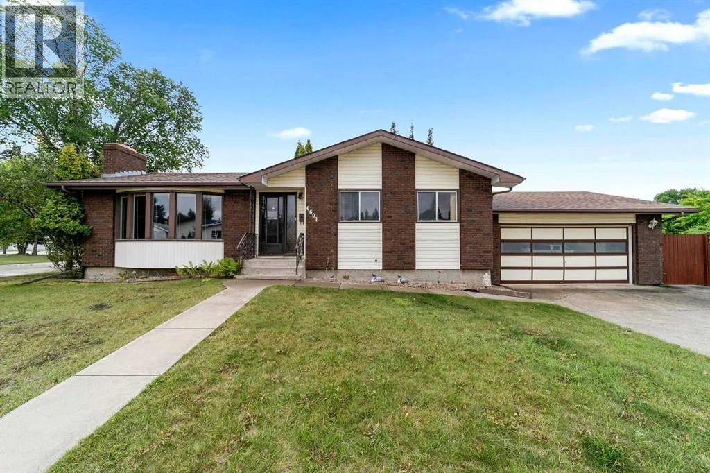 House for rent: 6601 43 Avenue, Camrose, Alberta T4V 3R6