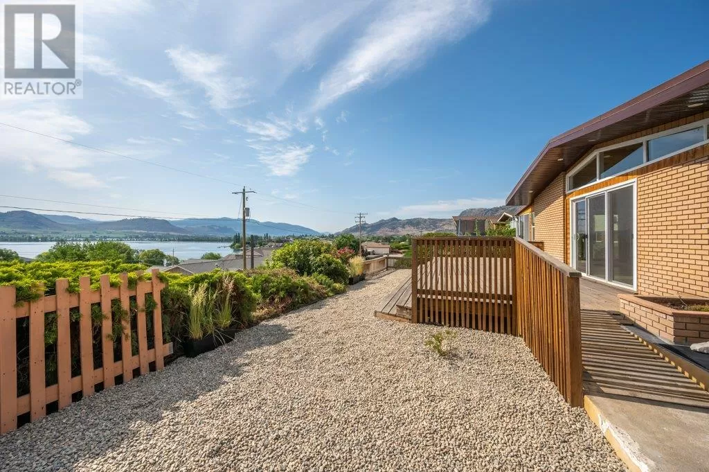 House for rent: 6602 Nighthawk Drive, Osoyoos, British Columbia V0H 1V1