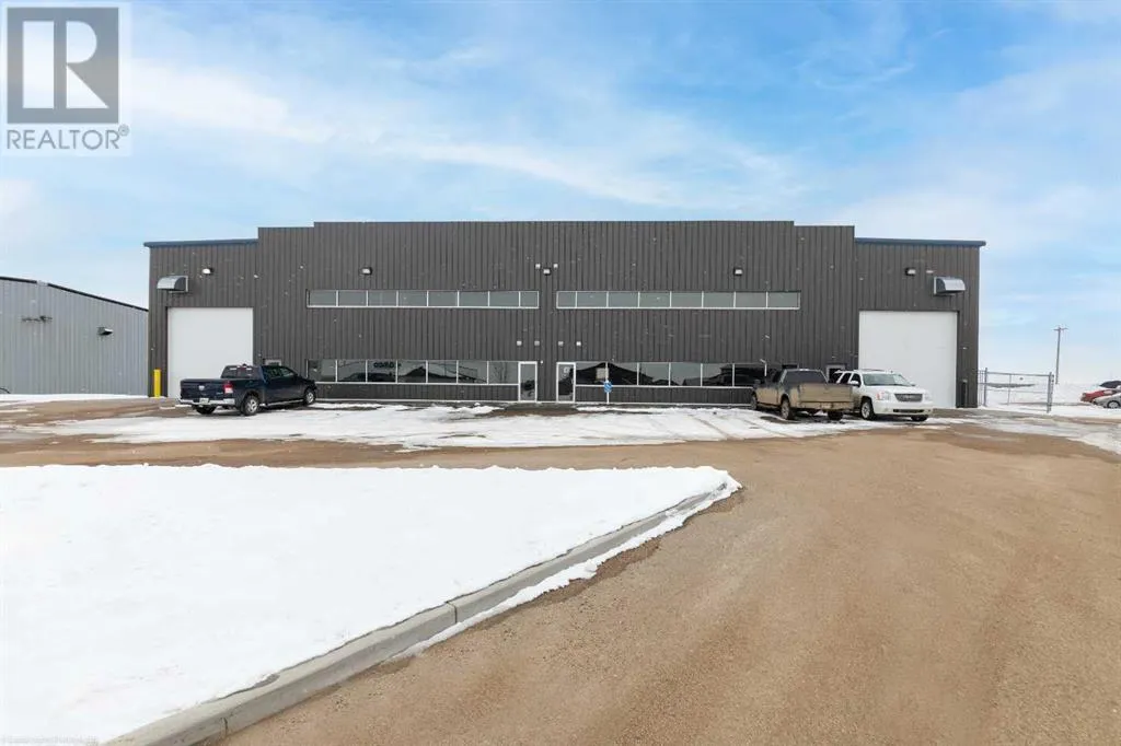 6609 63 Streetclose, Lloydminster, Alberta T9V 3T6