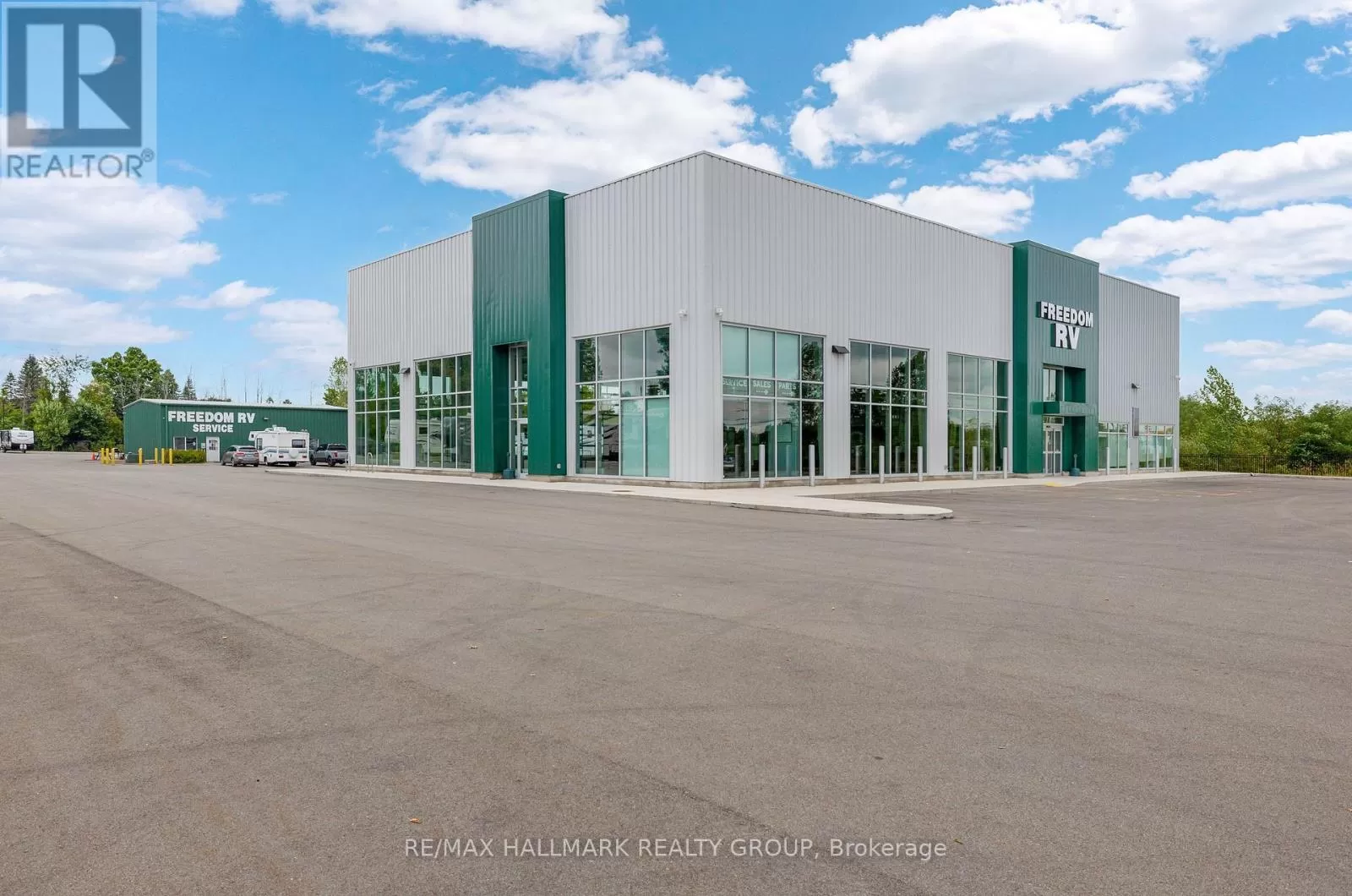 663 Stewart Boulevard, Brockville, Ontario K6V 5T4