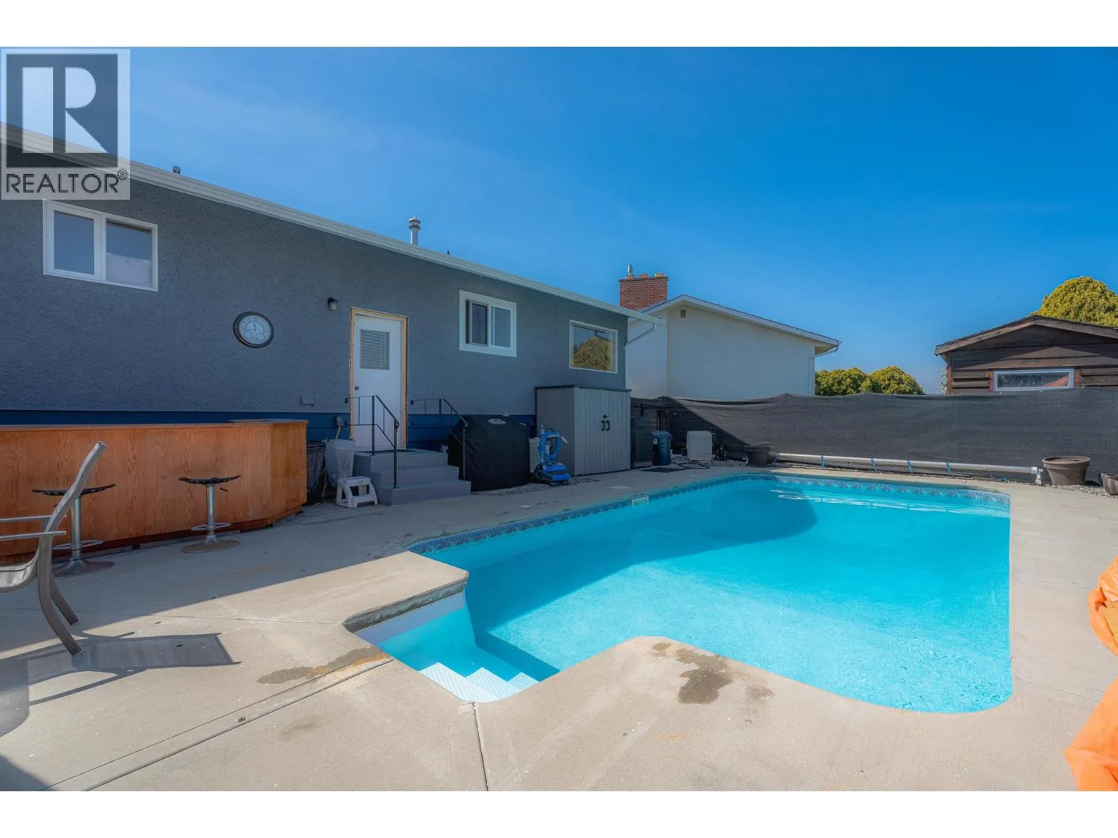 House for rent: 664 Seton Place, Kamloops, British Columbia V2B 1X5