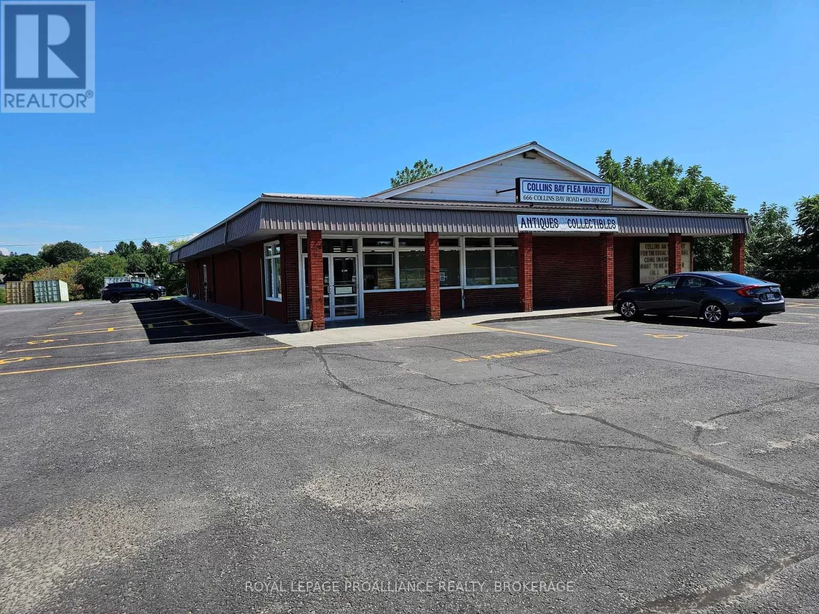 666 Collins Bay Road, Kingston, Ontario K7M 7E9