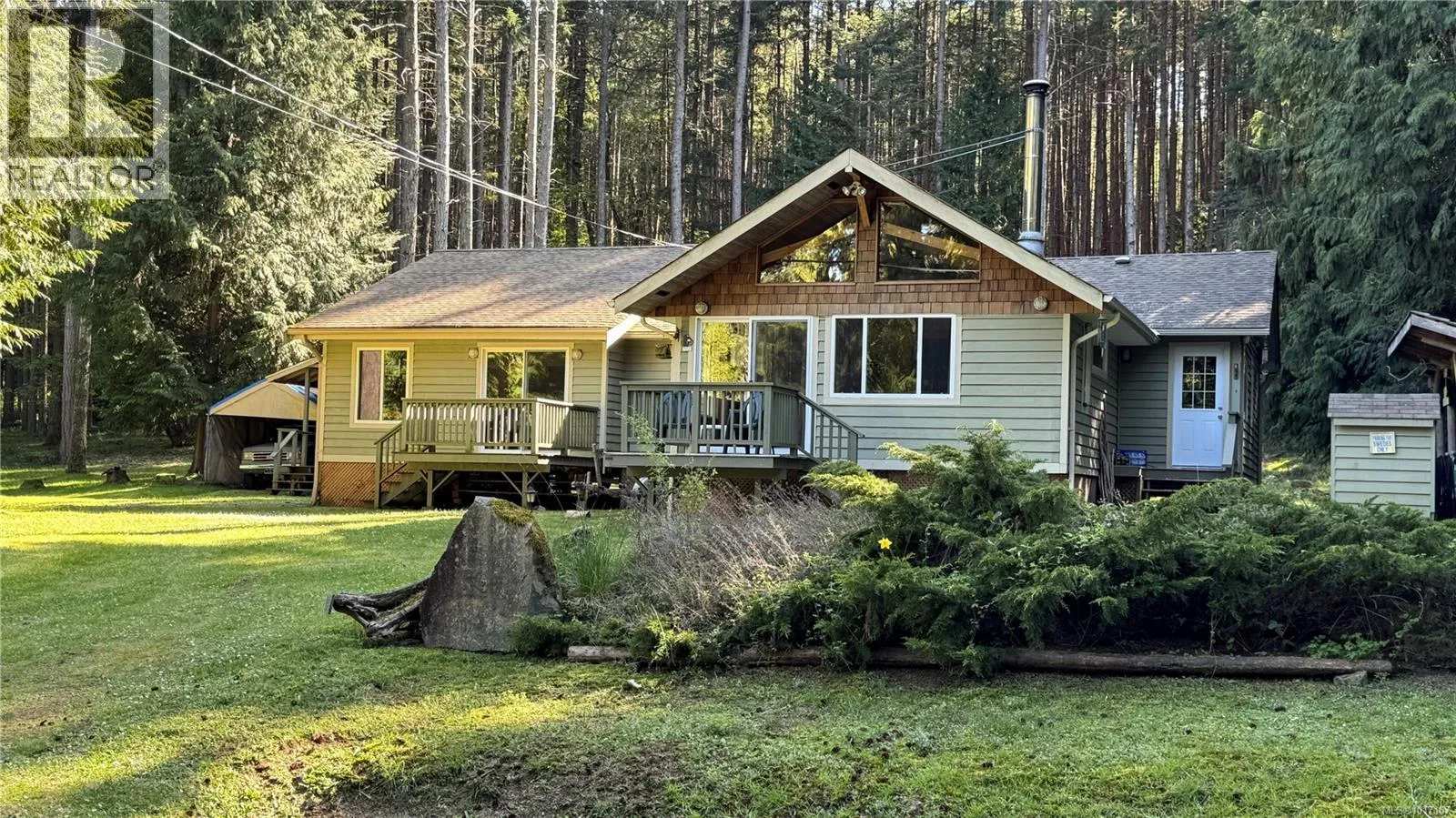 House for rent: 667 Weathers Way, Mudge Island, British Columbia V0R 1X6