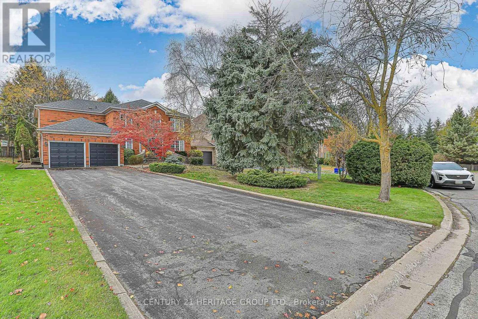 House for rent: 668 Chaleur Place, Newmarket, Ontario L3X 1L6