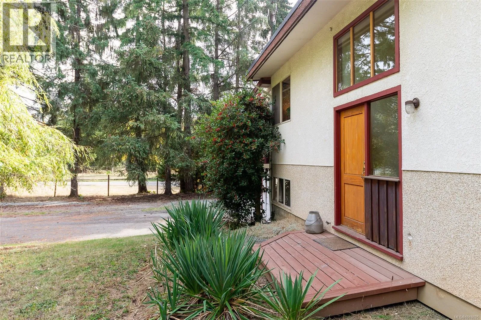 House for rent: 6686 Bell Mckinnon Rd, Duncan, British Columbia V9L 6B7