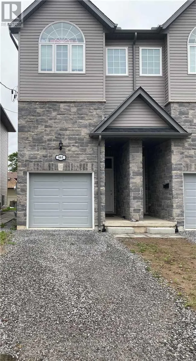 House for rent: 66c Battle Street, Thorold, Ontario L2V 3W7