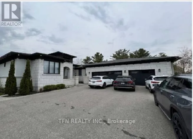 House for rent: 67 Donjon Boulevard, Norfolk, Ontario N0A 1N7