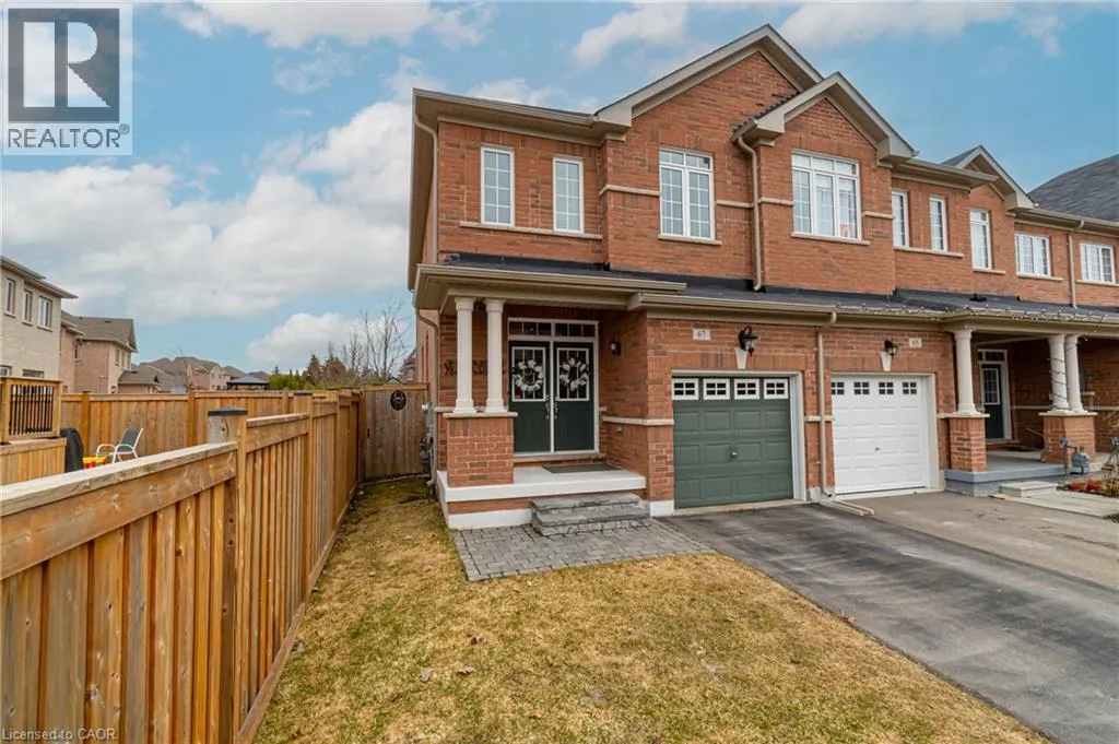 Row / Townhouse for rent: 67 Forsyth Crescent, Barrie, Ontario L4N 6R1