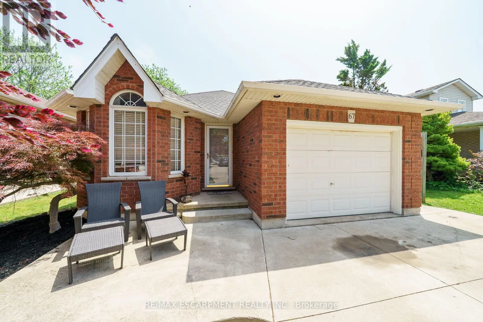 House for rent: 67 Jeremy Street, Hamilton, Ontario L9A 5J8