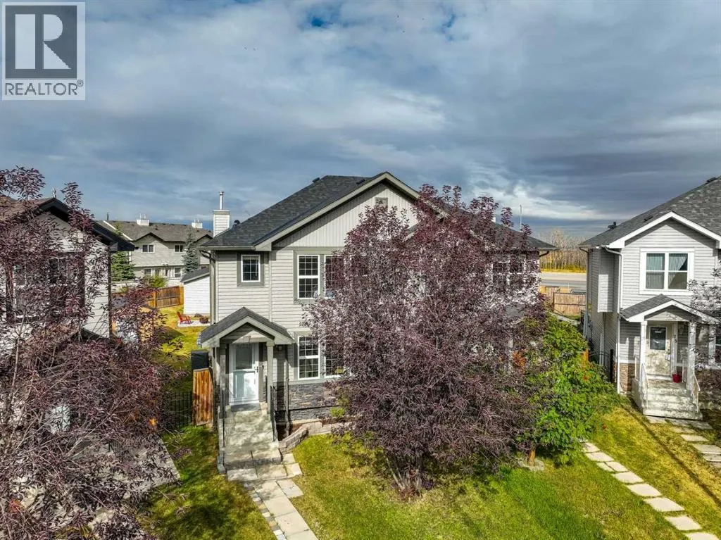 Duplex for rent: 67 Saddlebrook Place Ne, Calgary, Alberta T3J 5M3