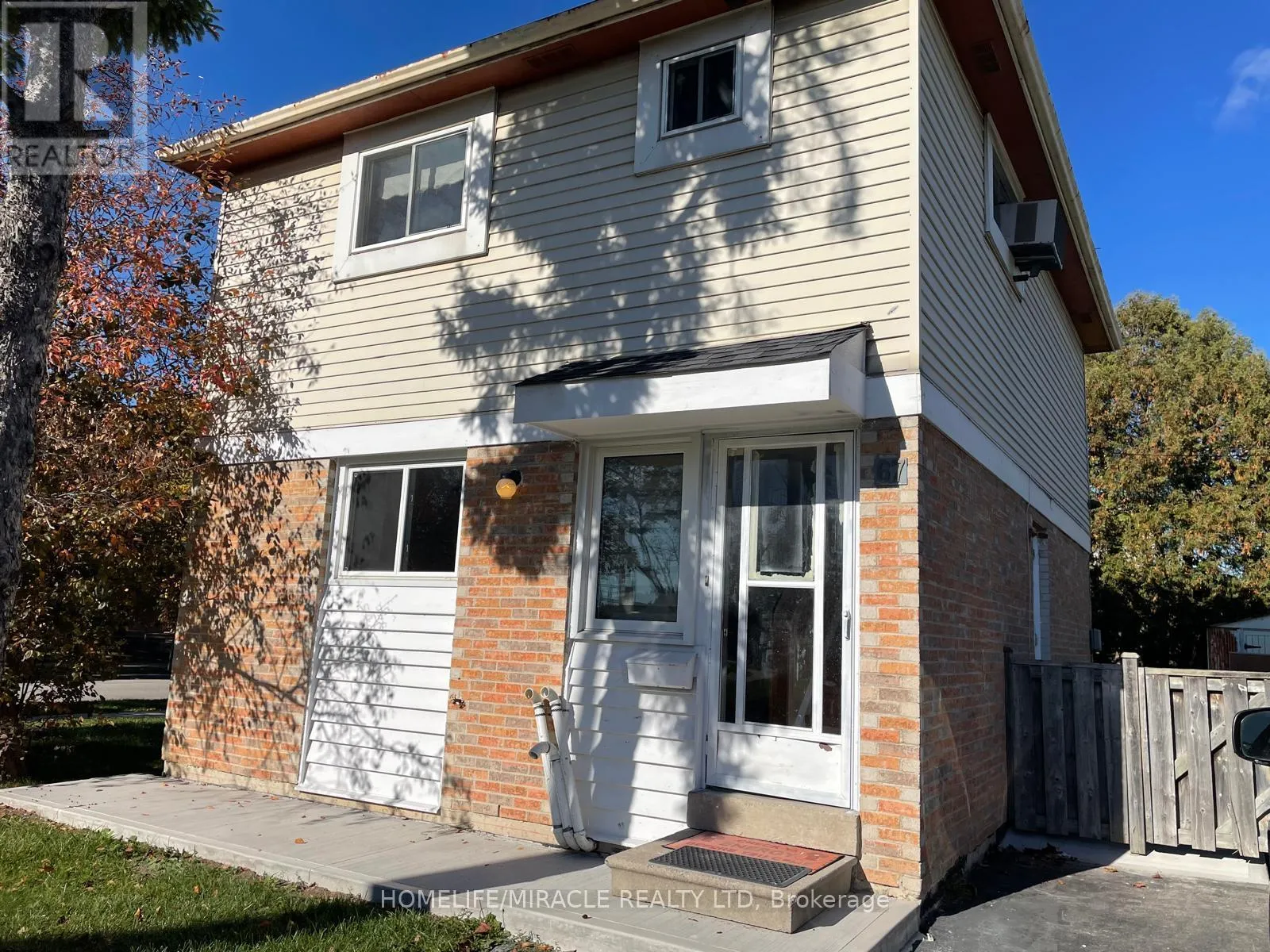 House for rent: 67 Shalom Crescent, Toronto, Ontario M9V 4J3