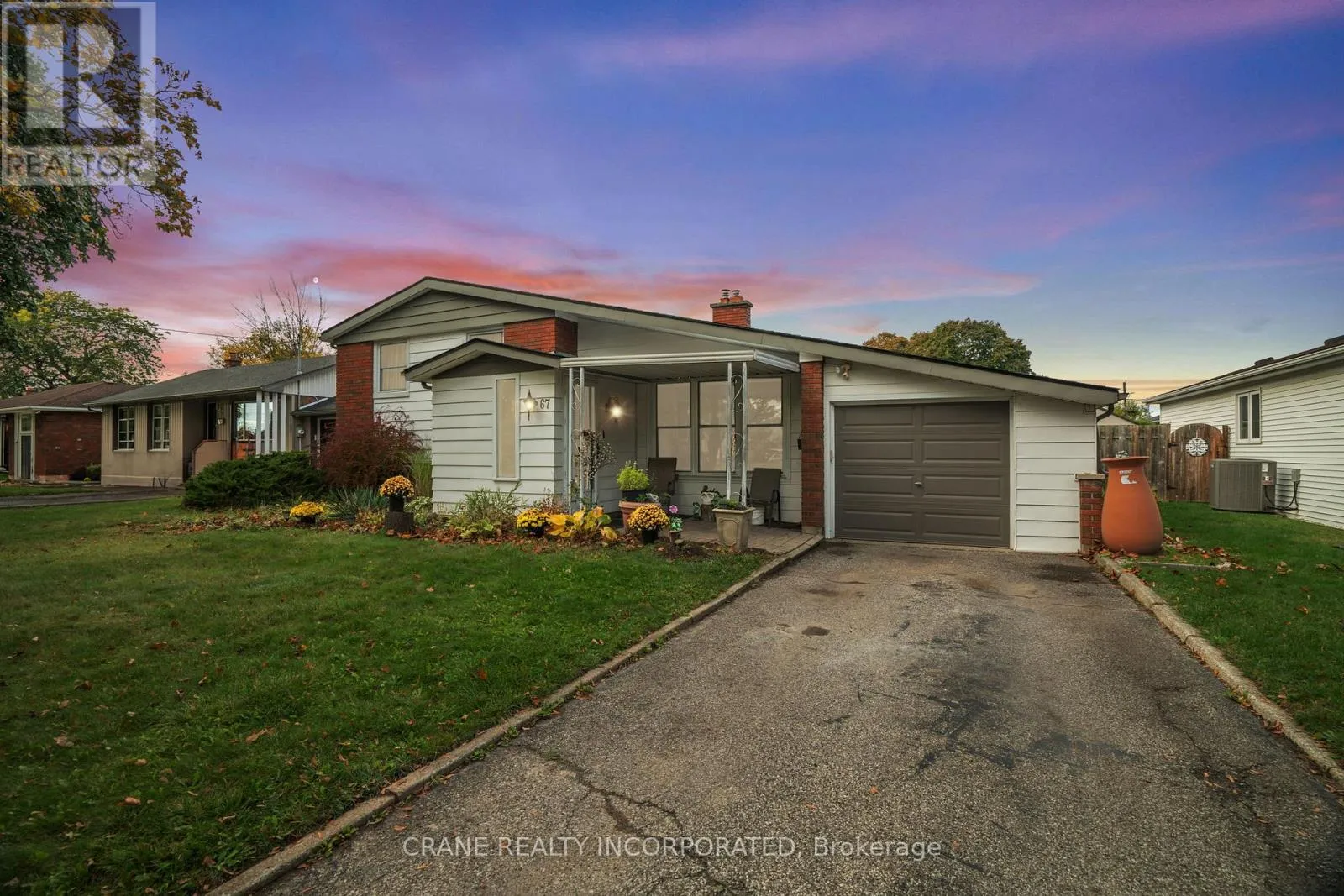 House for rent: 67 Wakelin Terrace, St. Catharines, Ontario L2M 4K8