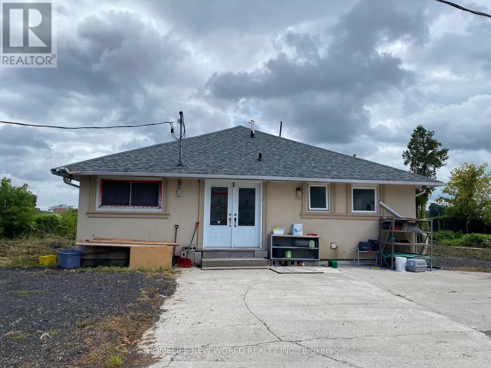 671 Canal Road, Bradford West Gwillimbury, Ontario L3Z 4C5