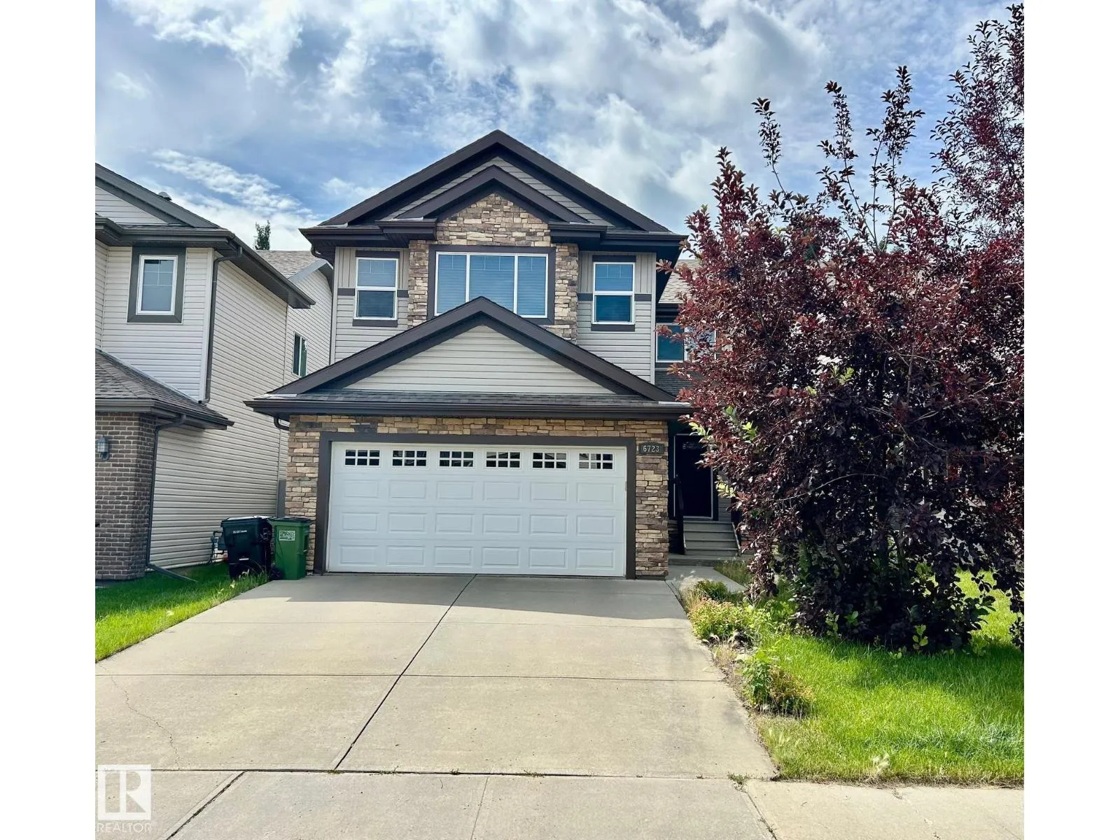 House for rent: 6723 19 Av Sw, Edmonton, Alberta T6X 0L8