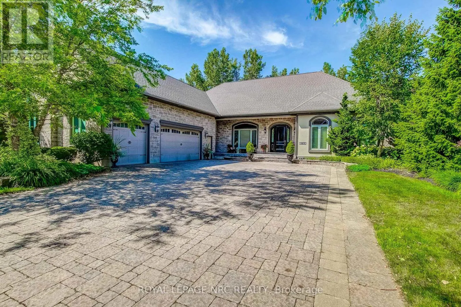 House for rent: 6725 Domenic Crescent, Niagara Falls, Ontario L2J 4L5