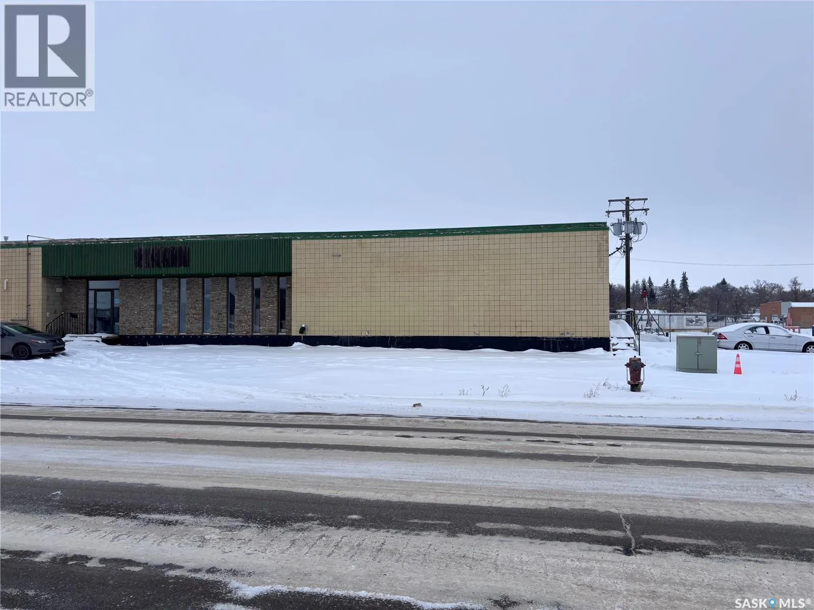 675 Cheadle Street W, Swift Current, Saskatchewan S9H 0C1