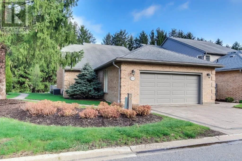 Row / Townhouse for rent: 675 Lansdowne Avenue, Woodstock, Ontario N4T 1K3