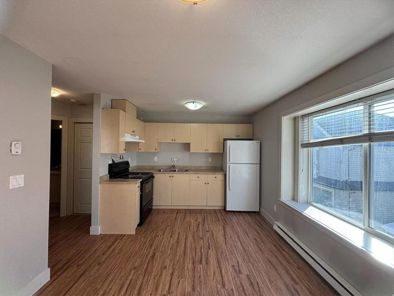 House for rent: 6763 192 St, Surrey, British Columbia V4N 6A3