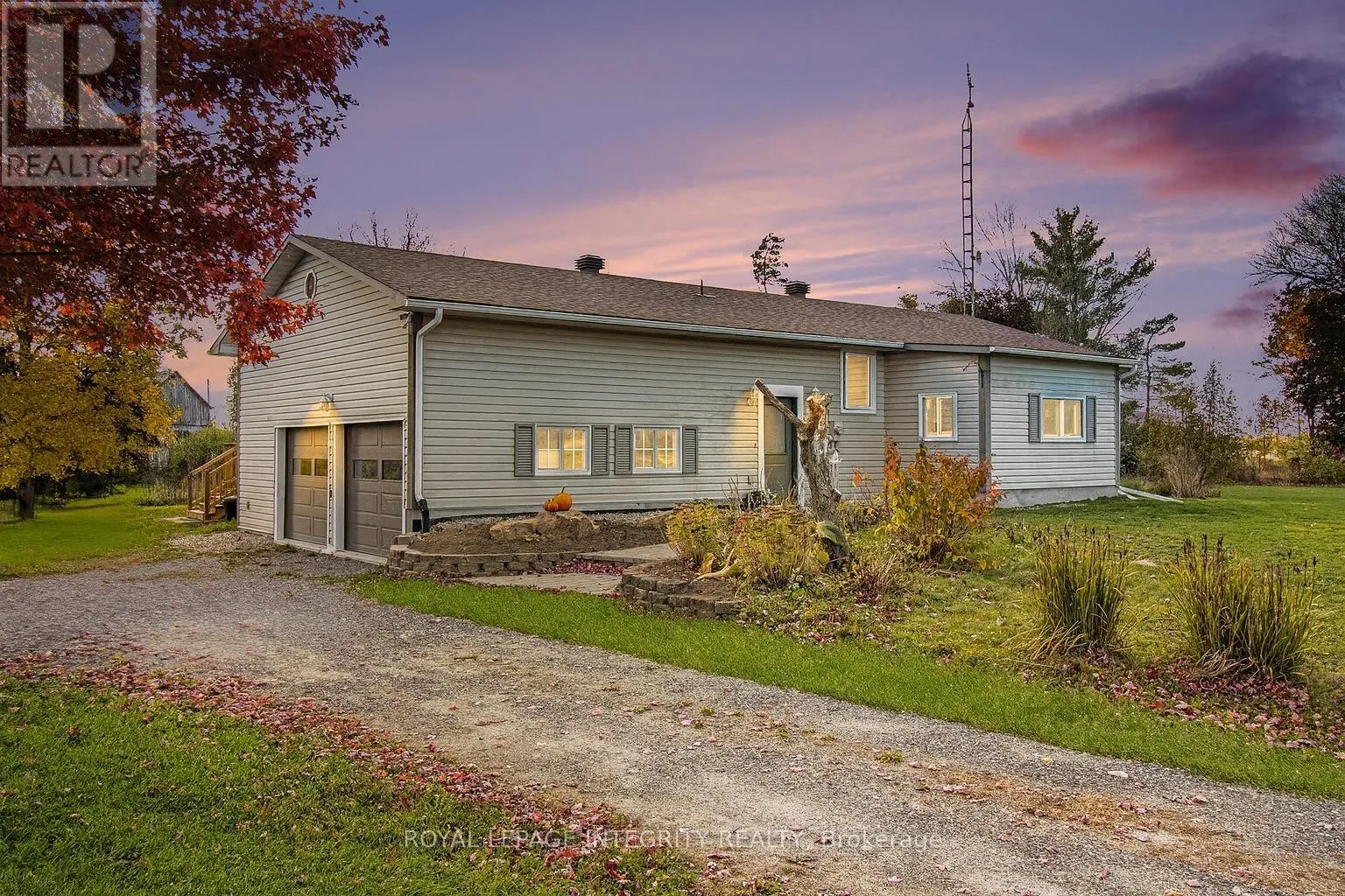 House for rent: 677 Bowes Side Road, Tay Valley, Ontario K7H 3C6