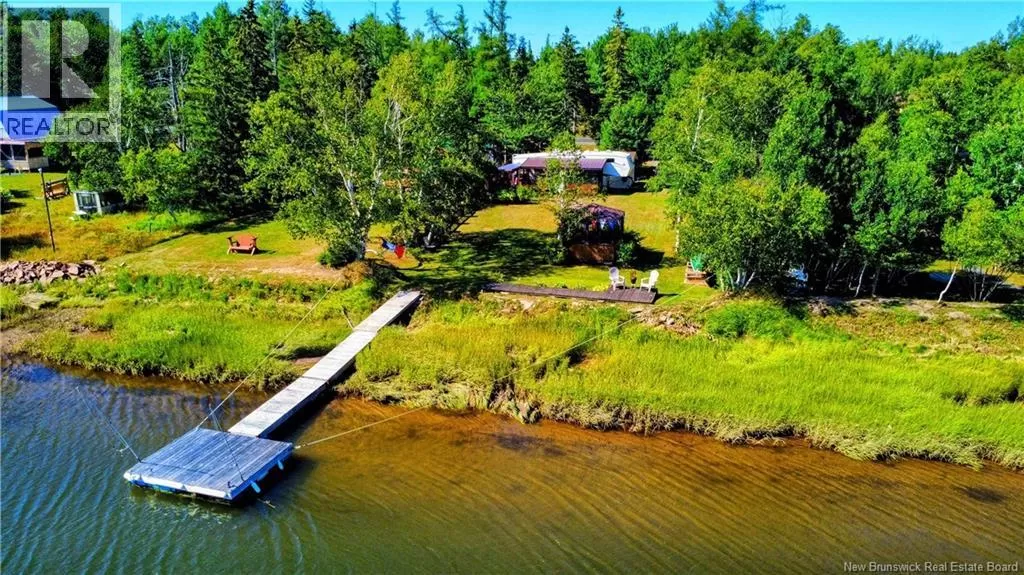 677 Chem. Des Boudreau, Bertrand, New Brunswick E1W 1J7