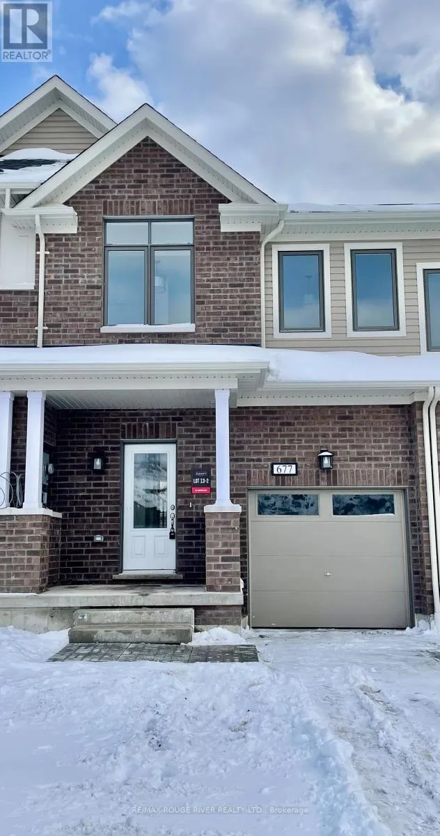 Row / Townhouse for rent: 677 Ribstone Court, Oshawa, Ontario L1K 3G7