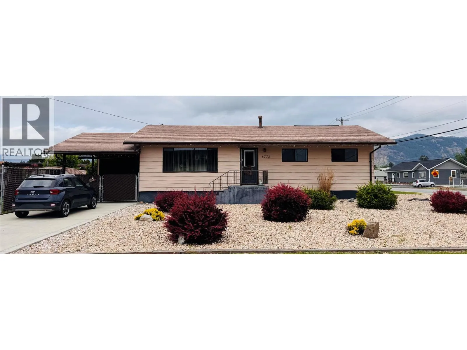 House for rent: 6773 14th Street, Grand Forks, British Columbia V0H 1H0