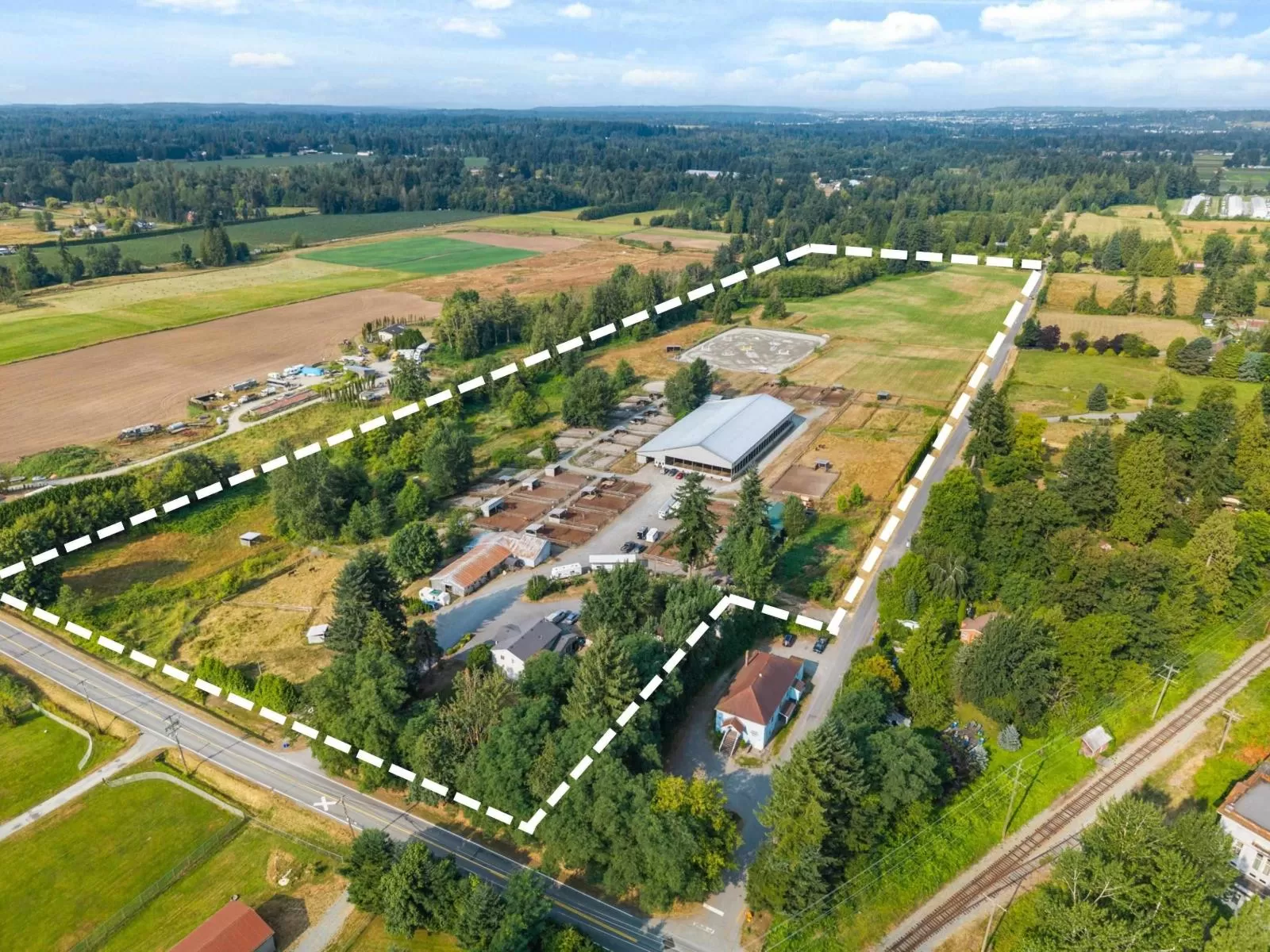 House for rent: 6773 256 Street, Langley, British Columbia V4W 1T9