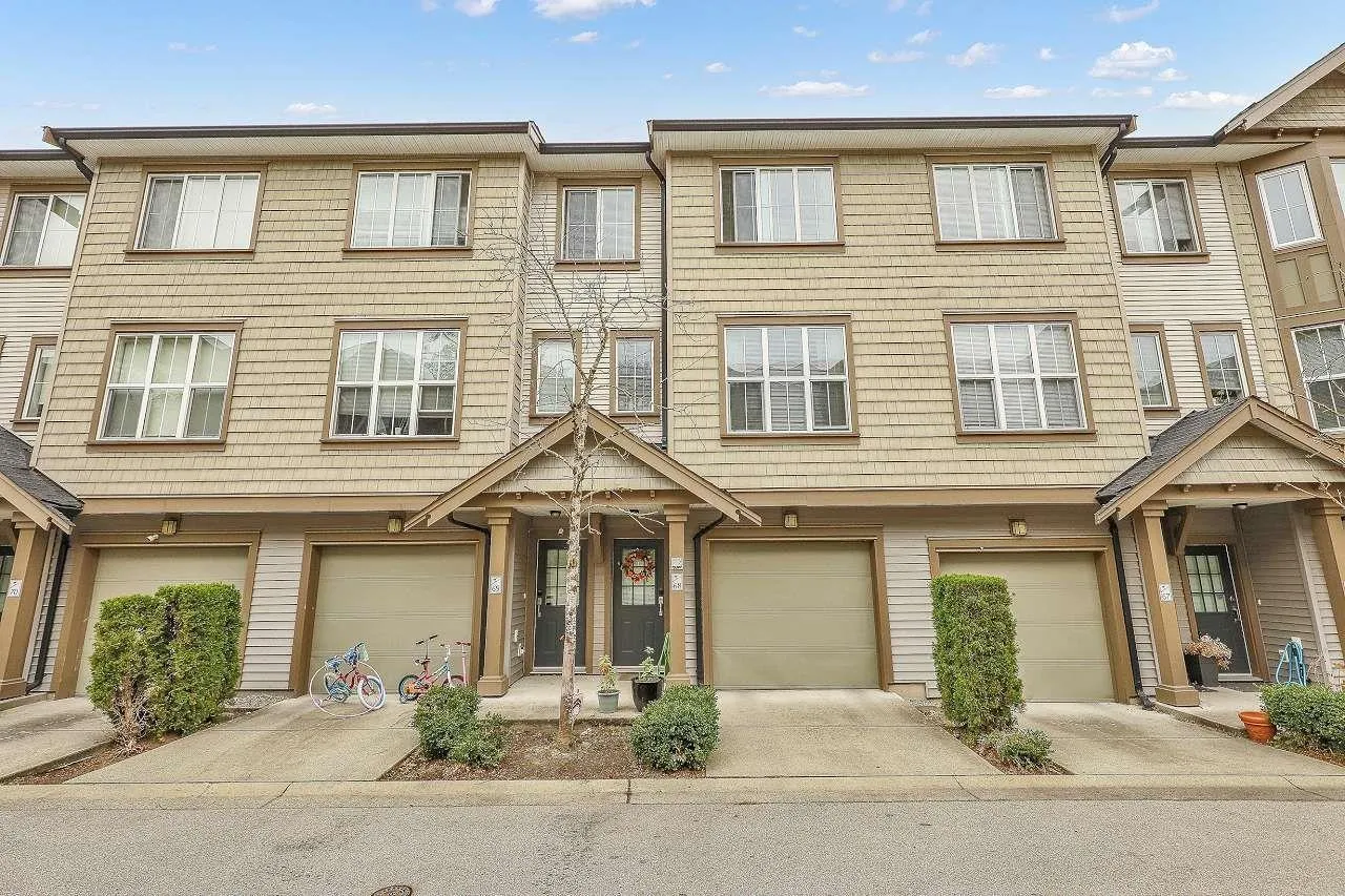 Row / Townhouse for rent: 68 14838 61 Avenue, Surrey, British Columbia V3S 2P3