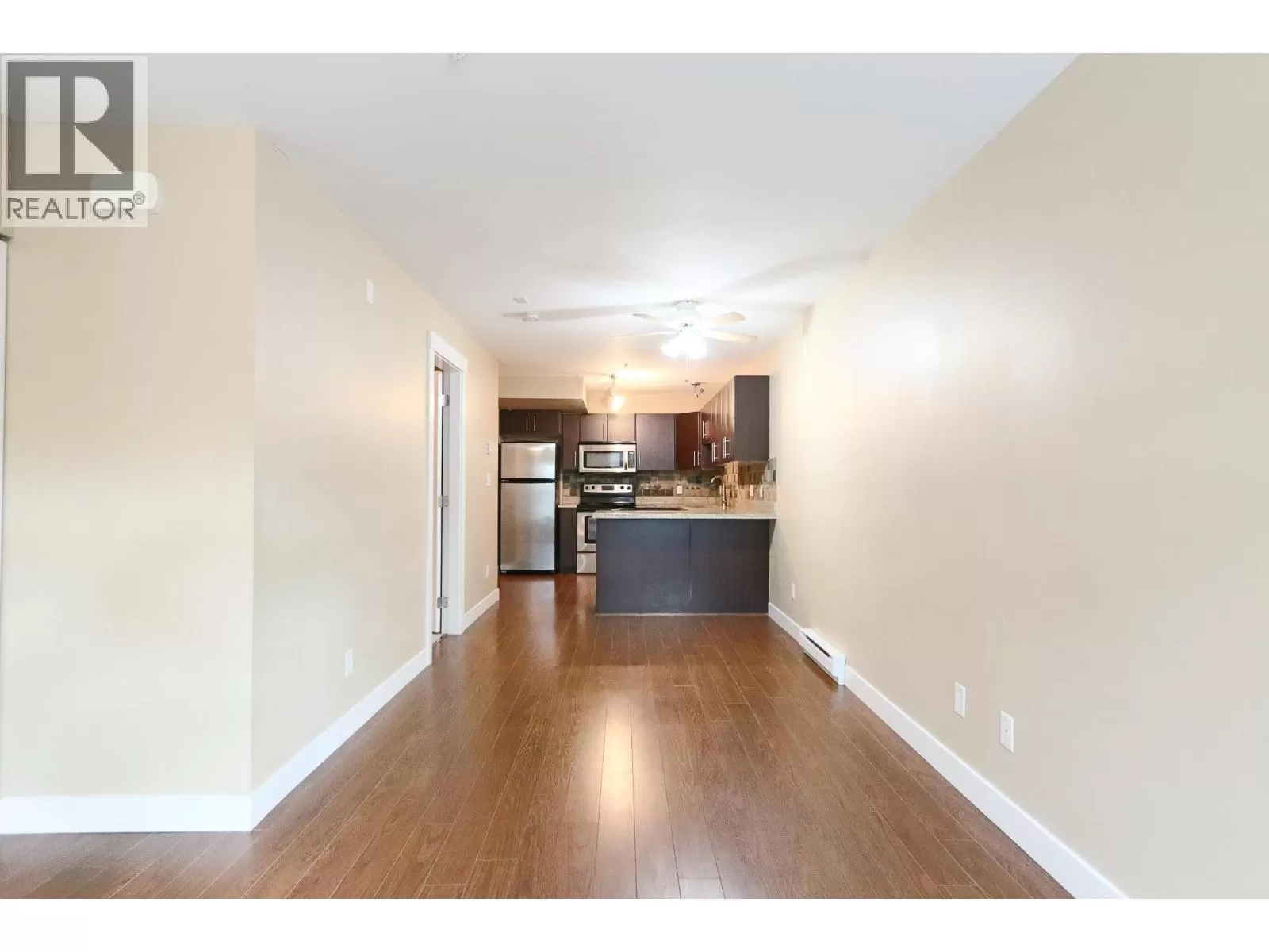 Row / Townhouse for rent: 68 7428 14 Avenue, Burnaby, British Columbia V3N 0C2