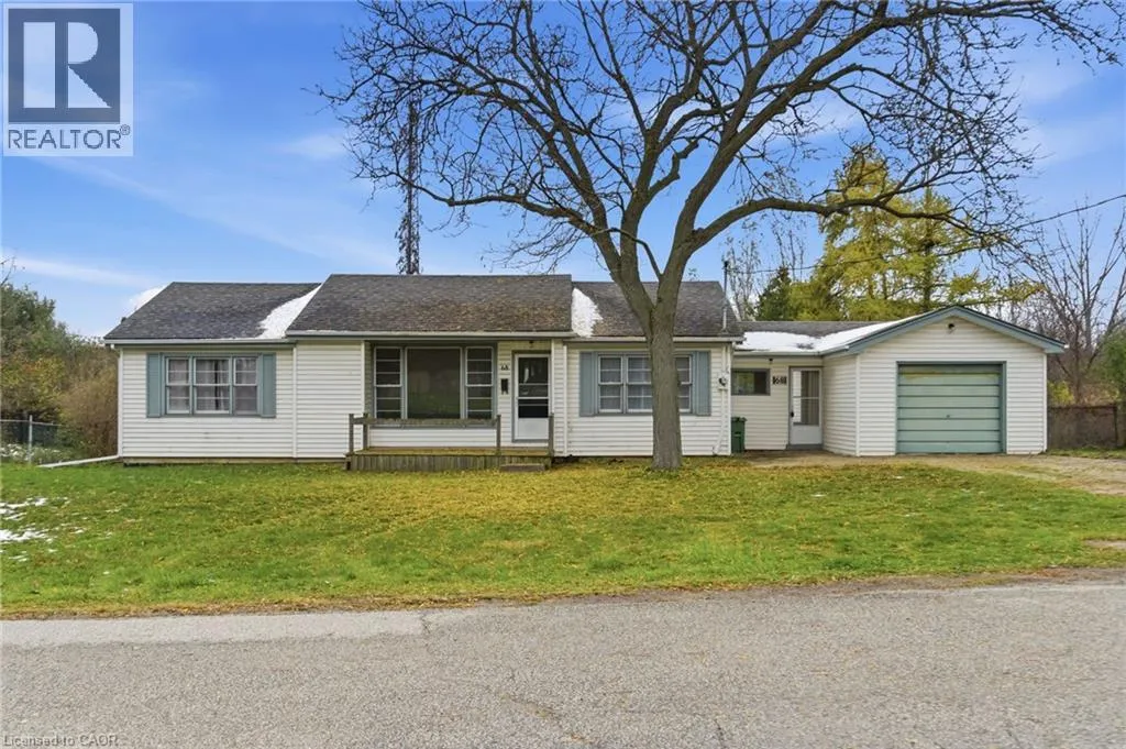 House for rent: 68 Atkinson Boulevard, Dundas, Ontario L9H 7A7