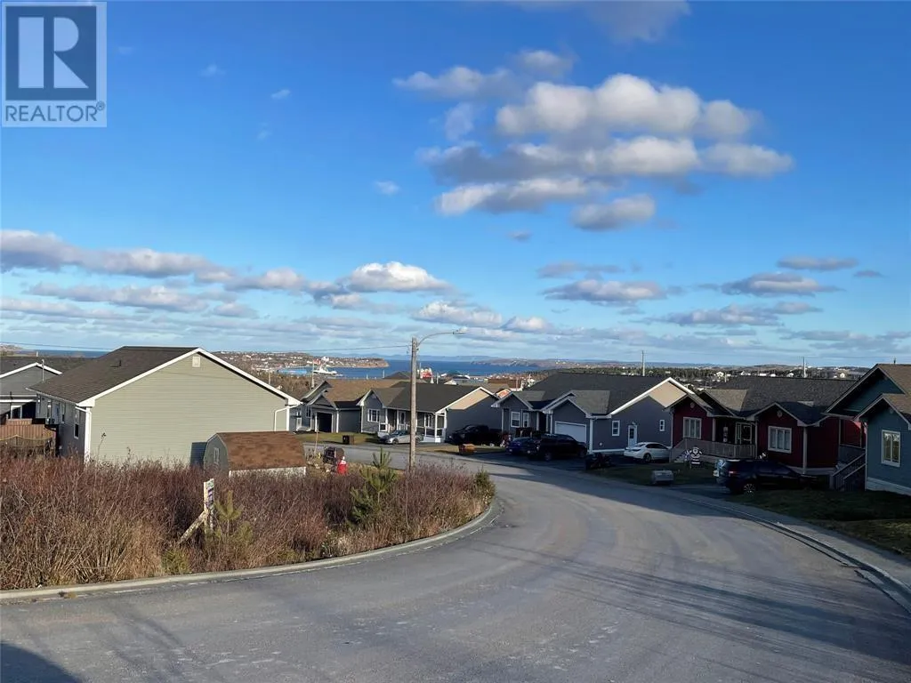 68 Badcock Boulevard, Bay Roberts, Newfoundland & Labrador A0A 1G0