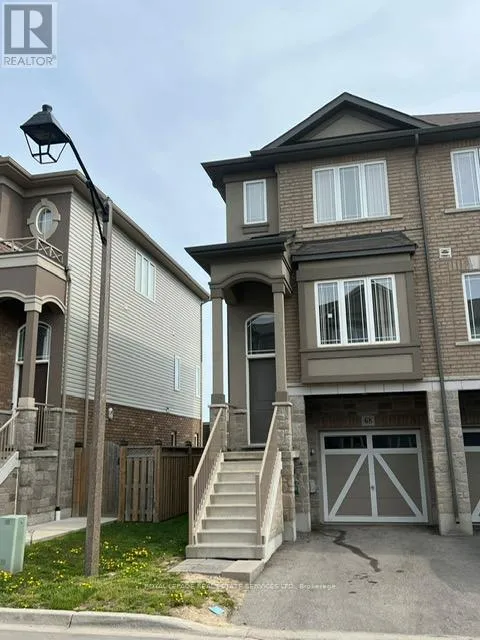 Row / Townhouse for rent: 68 Bloom Crescent, Hamilton, Ontario L0R 1P0
