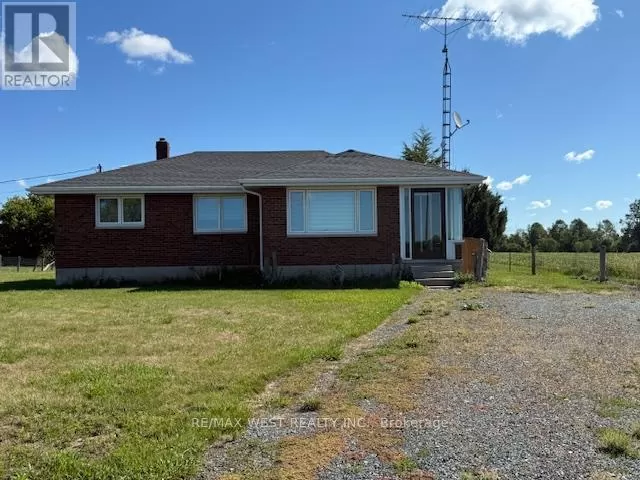 68 Declair Road, Tweed), Ontario K0K 2K0