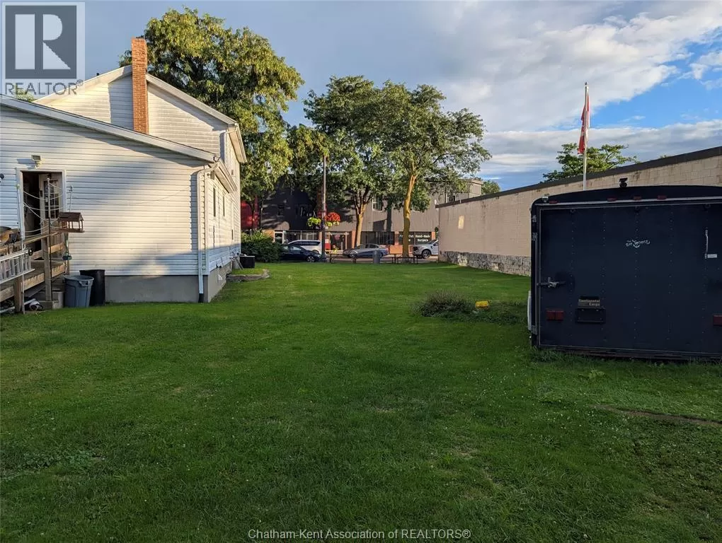 68 London Road, Thamesville, Ontario N0P 2K0