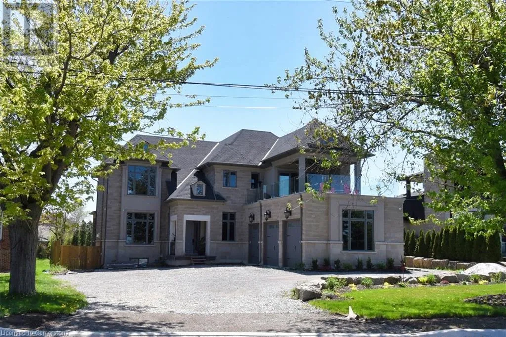 House for rent: 68 Mountain Brow Boulevard, Hamilton, Ontario L8T 1A4