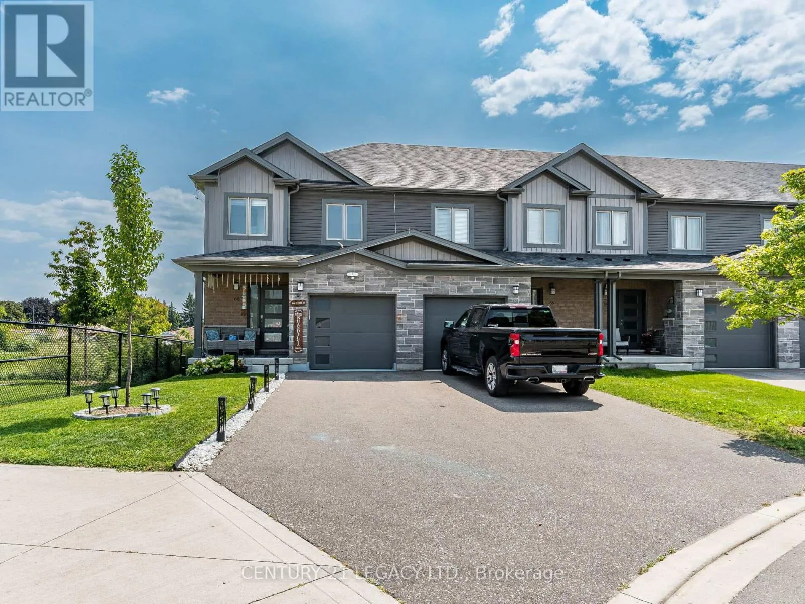 Row / Townhouse for rent: 68 Nieson Street, Cambridge, Ontario N1R 0B9