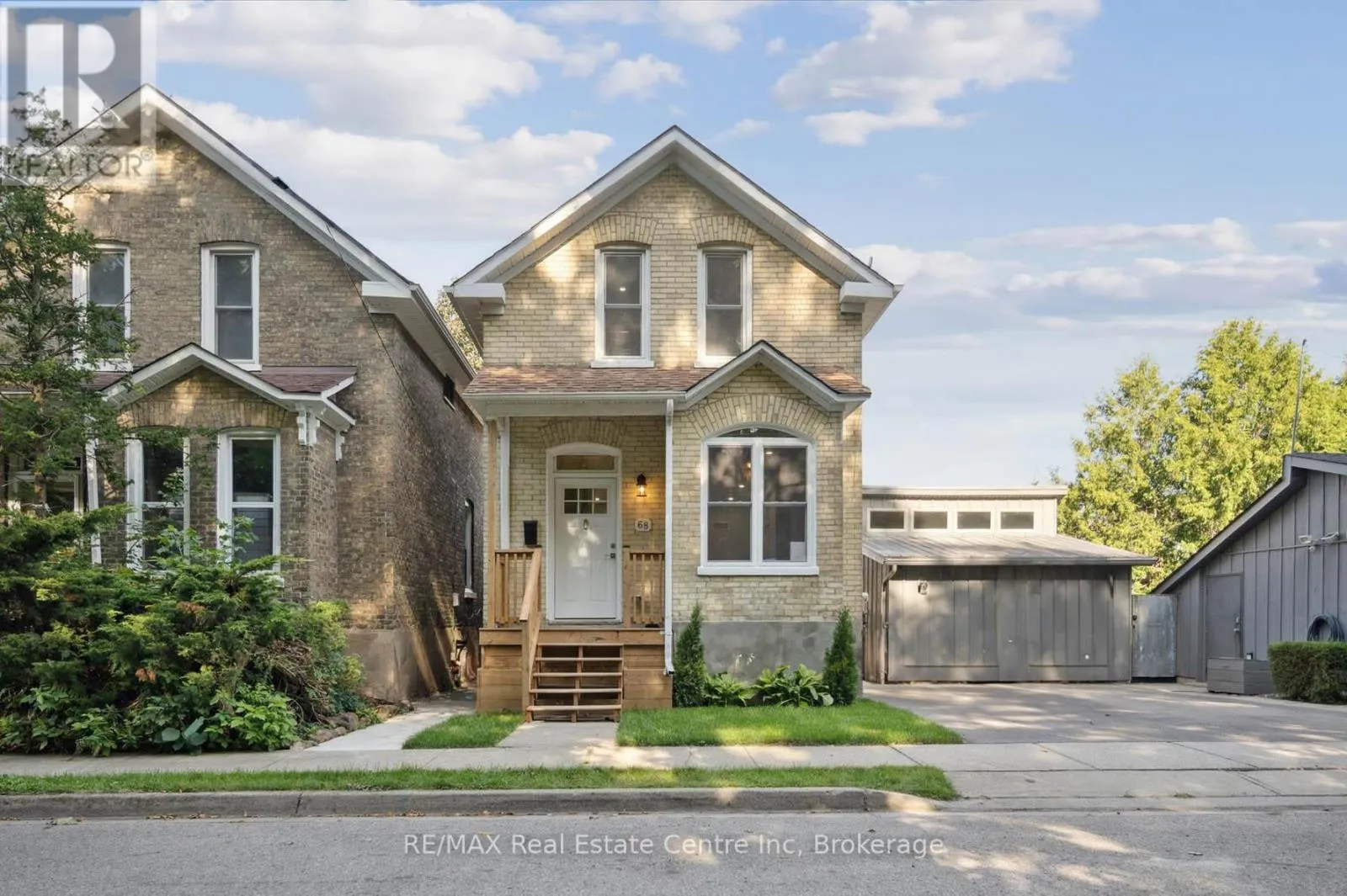 House for rent: 68 Spruce Street, Cambridge, Ontario N1R 4K3