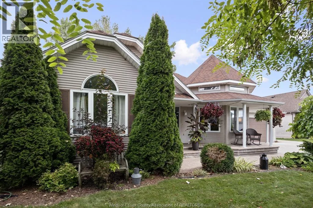 House for rent: 68 Willow Beach Road, Amherstburg, Ontario N9V 2Y8