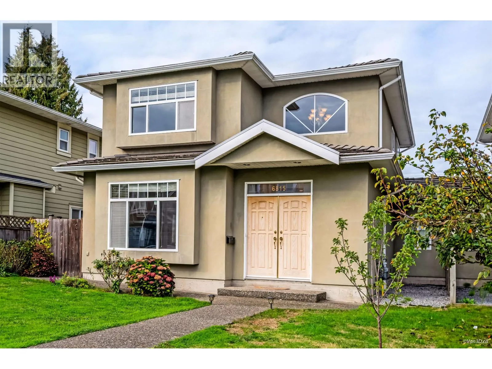 Duplex for rent: 6815 Elwell Street, Burnaby, British Columbia V5E 1K2