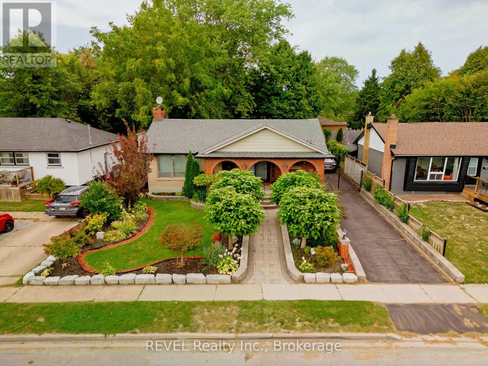 House for rent: 6835 Wills Street, Niagara Falls, Ontario L2J 1Y6