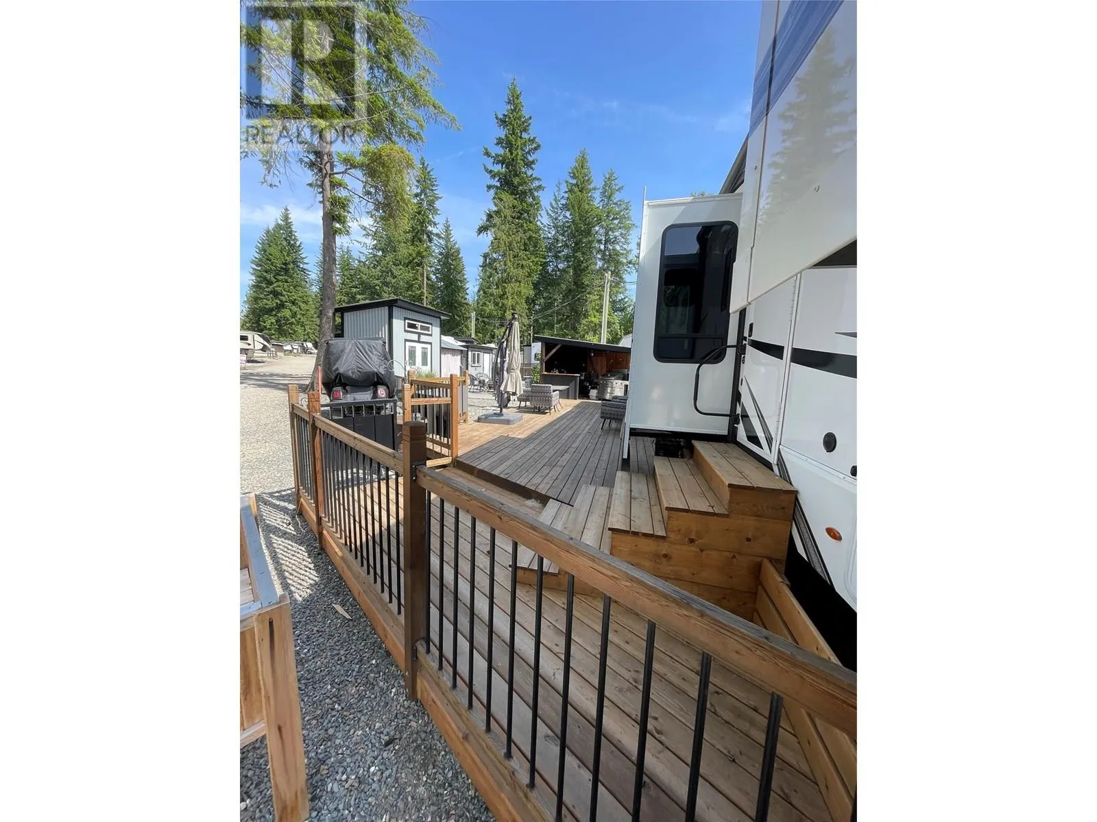 Other for rent: 6853 Squilax-anglemont Highway Unit# 37 & 38, Magna Bay, British Columbia V0E 1M7