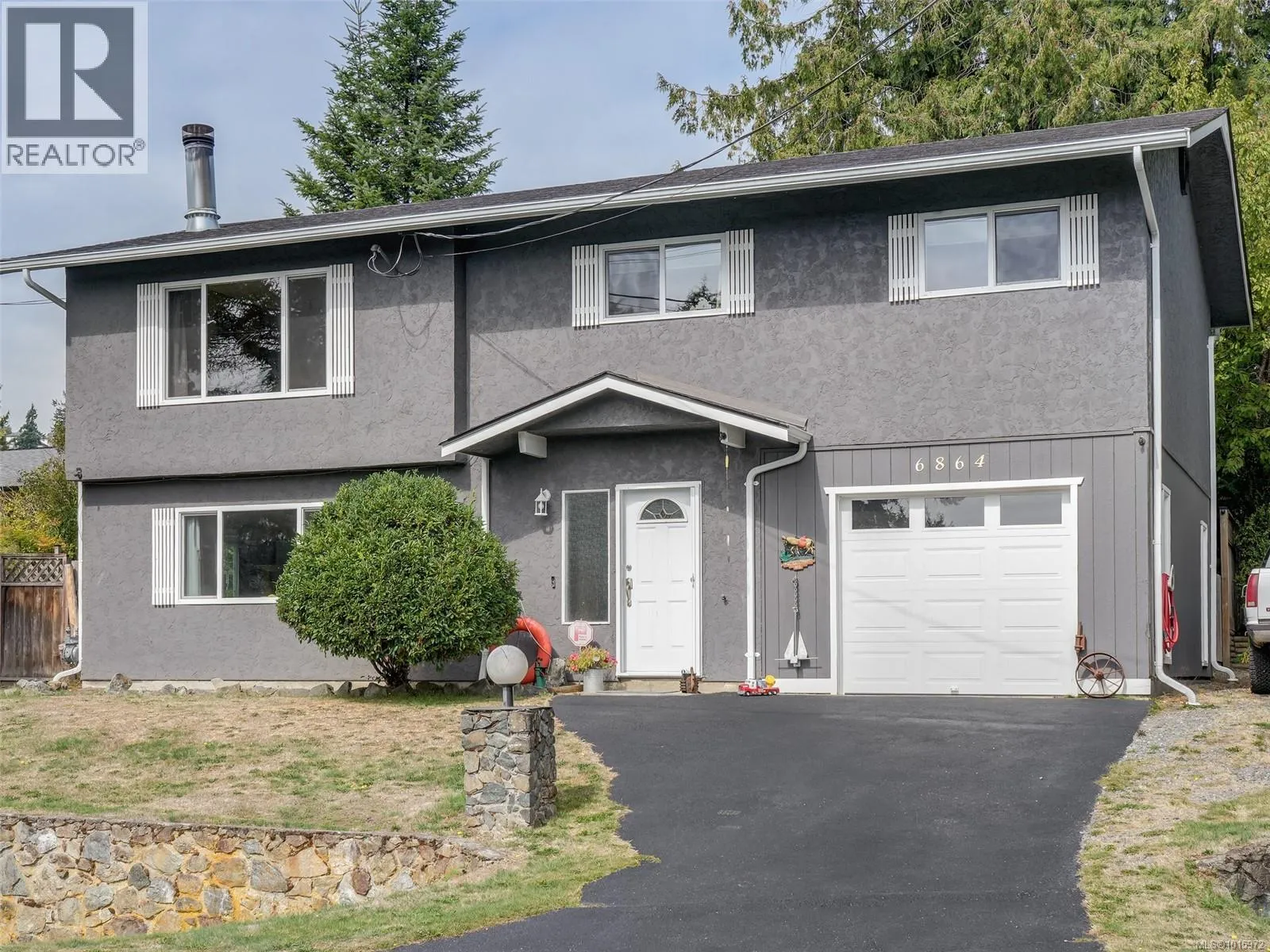 House for rent: 6864 Talc Pl, Sooke, British Columbia V9Z 0L9