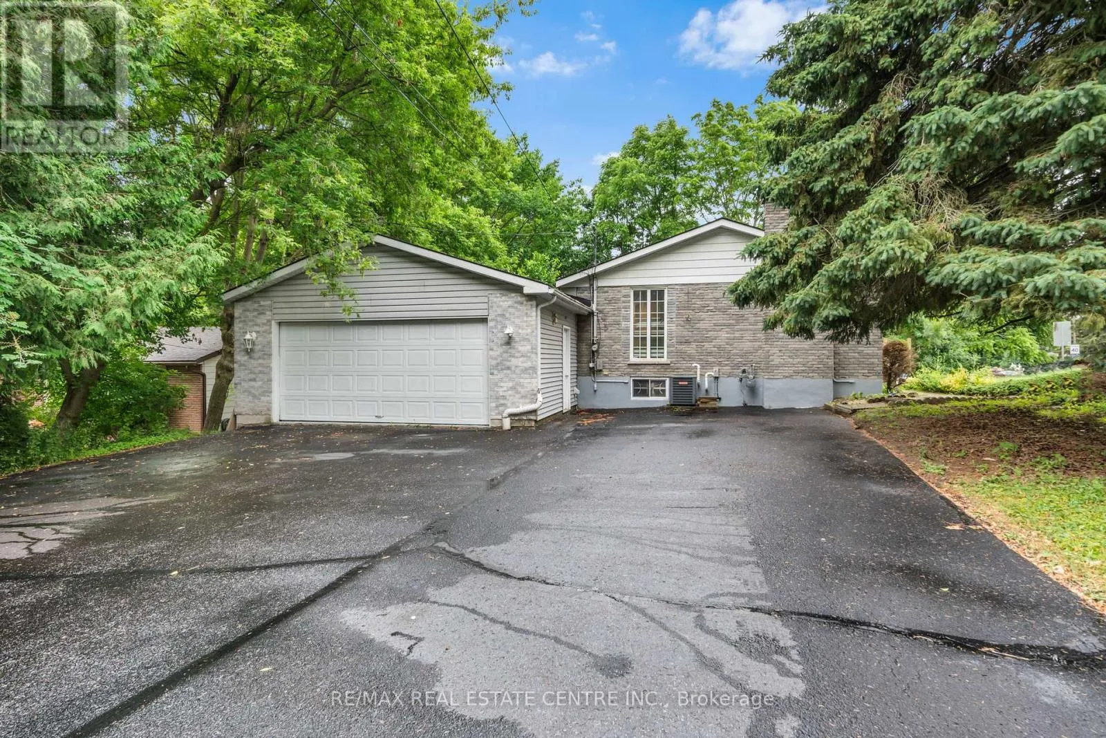 House for rent: 687 High Gate Park Drive, Kingston, Ontario K7M 5Z7