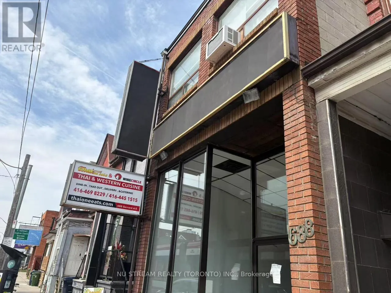 688 Gerrard Street, Toronto, Ontario M4M 1Y3
